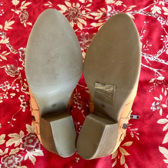 Musse & Cloud "Athya" 100% Leather Mustard Orange Western Ankle Boots - Size 6 - Picture 7 of 14